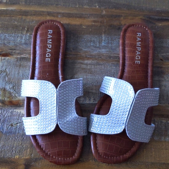 🆕🌿RAMPAGE SANDALS🌿 - Picture 2 of 11